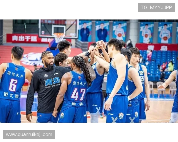 山东高速与青岛男篮激战正酣谁能在CBA赛场上笑到最后